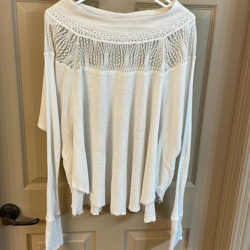 Free People, Long Sleeve Terry like fabric Top with Lace Detail, M oversized